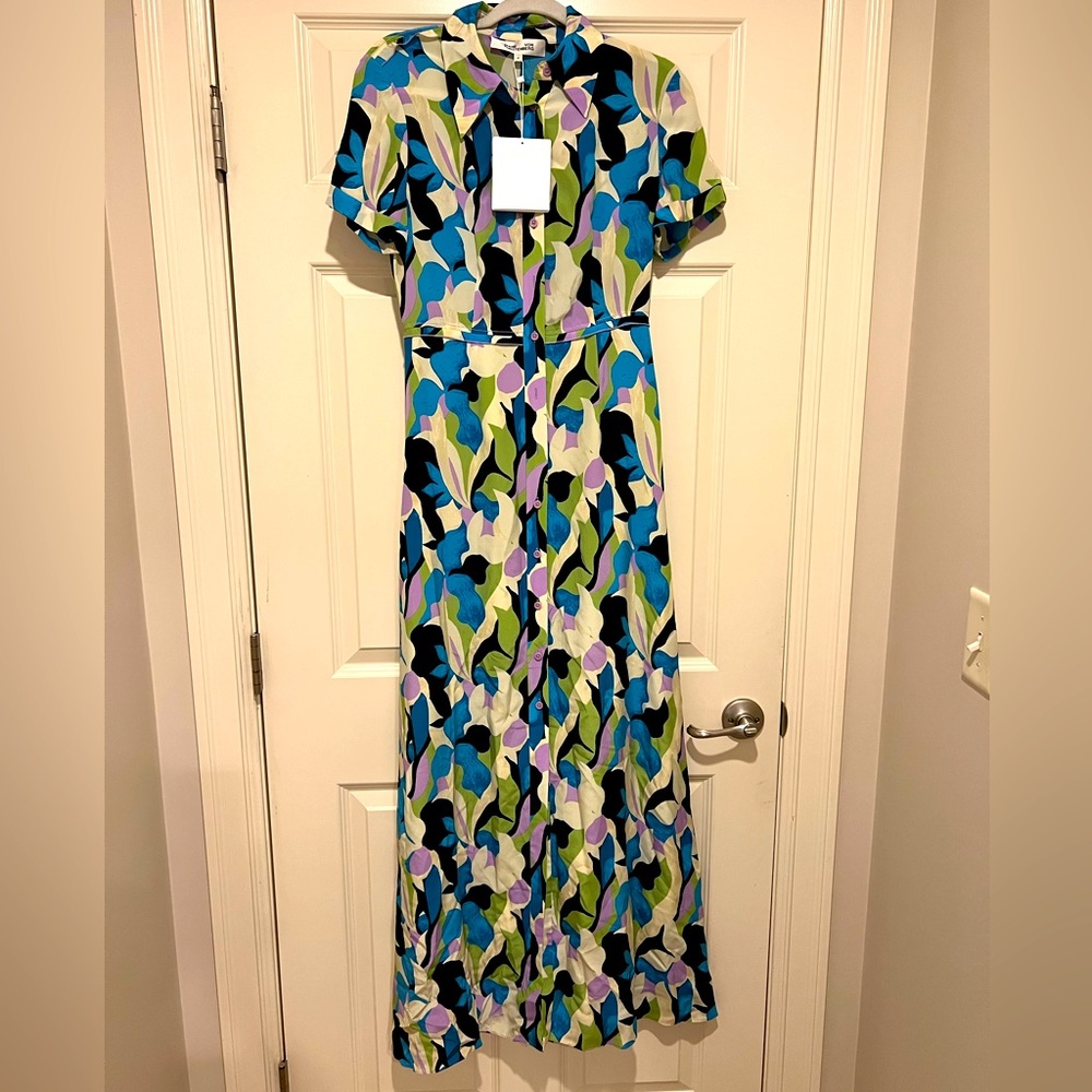 pretty long dress !new with tag!